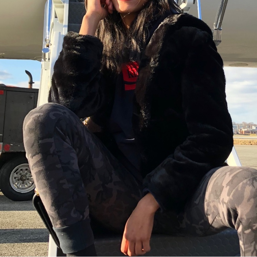 Zara TRF black faux fur hoodie - Picture 3 of 7